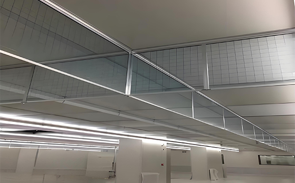 阿合奇玻璃挡烟垂壁