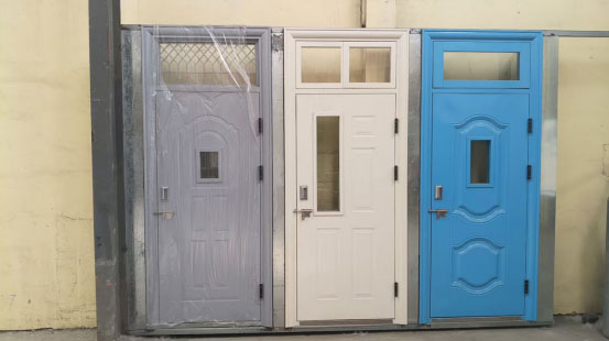 阿合奇学校教室门