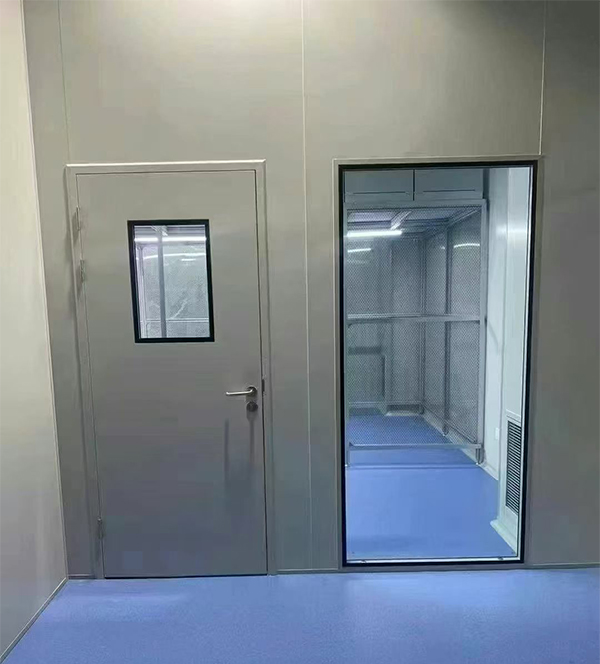 学校教学楼完成阿合奇防火门标准化安装 学校教学楼完成阿合奇防火门标准化安装